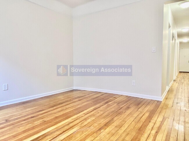 Foto del edificio - 209 W 108th St