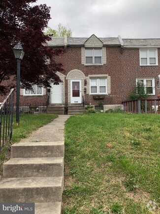 Building Photo - 1119 Kenwood Rd