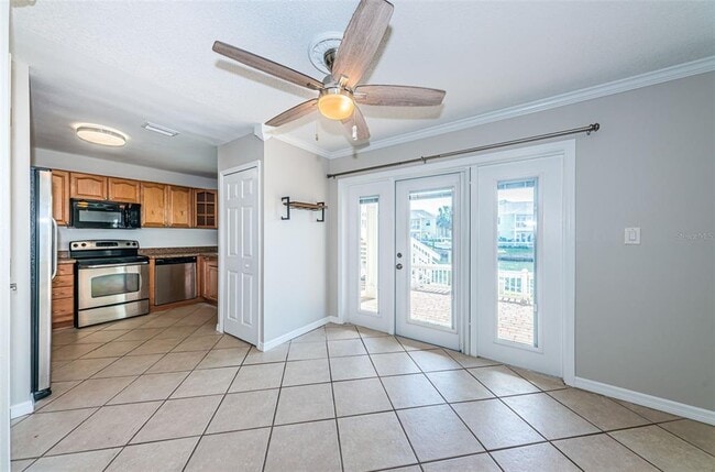 Foto del edificio - 5196 Beach Dr SE