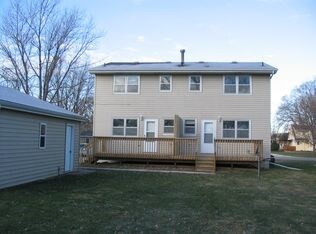 Primary Photo - 627 3rd St
