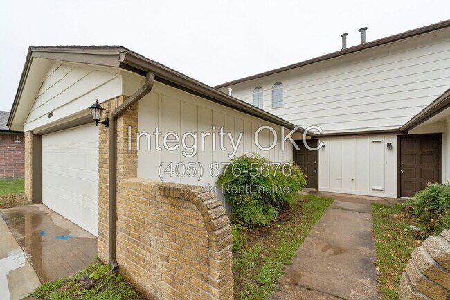 Building Photo - 8514 Candlewood Dr