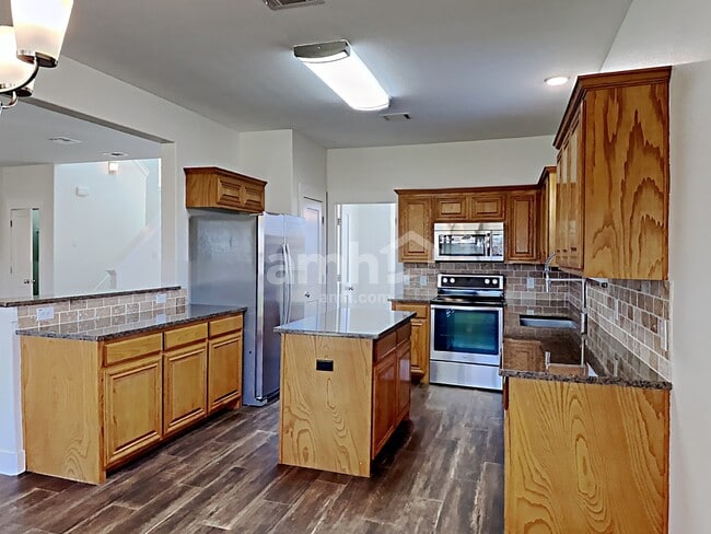 Building Photo - 1421 Teal Way