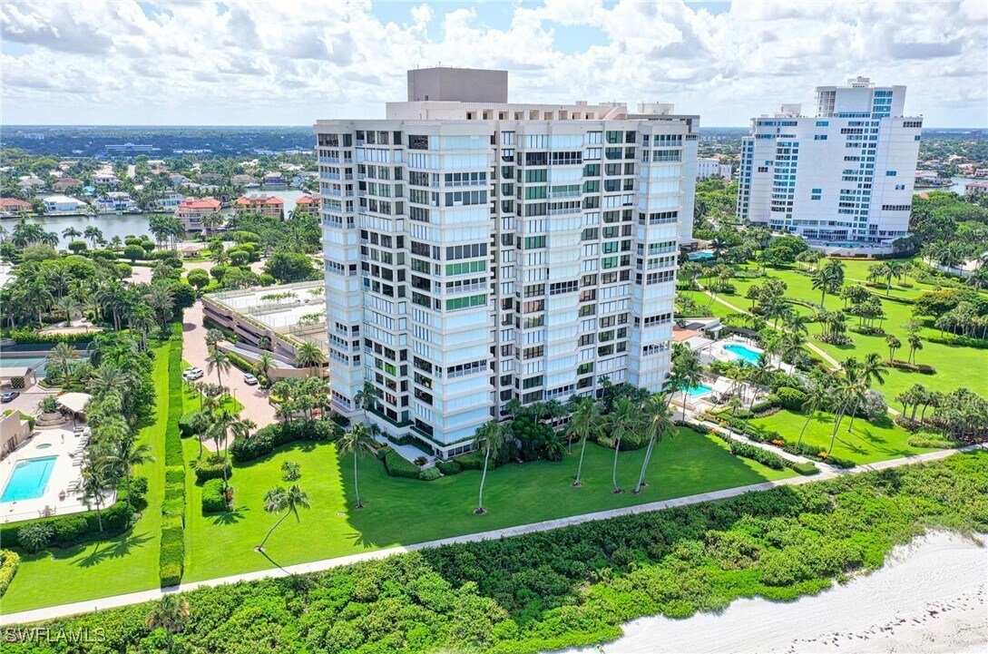 Foto principal - 4301 Gulf Shore Blvd N
