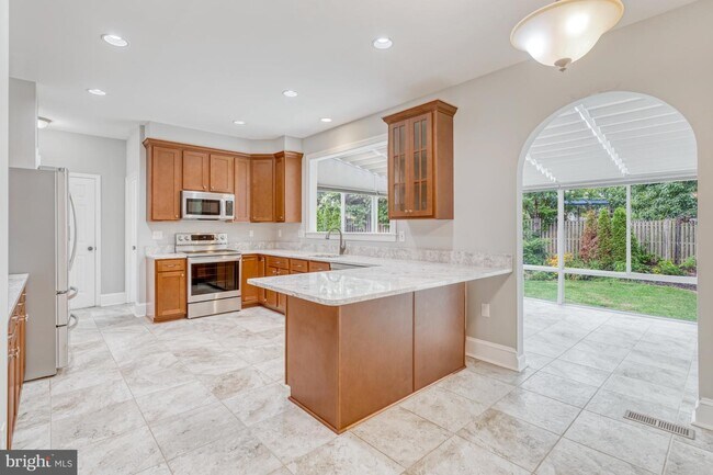 Foto del edificio - 14511 Picket Oaks Rd