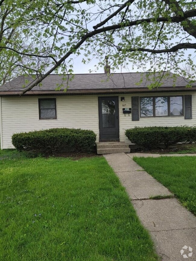 Building Photo - 607 Flintridge Dr
