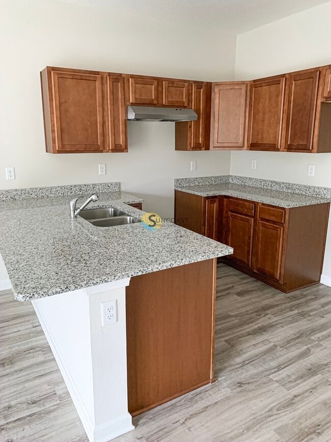 Building Photo - 3551 Rain Forest Dr W