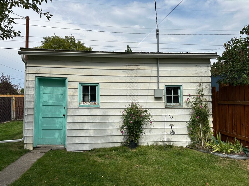 Foto del edificio - 932 Sherwood St