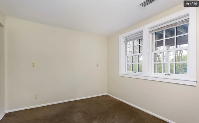 Foto del edificio - 111 W Homestead Dr