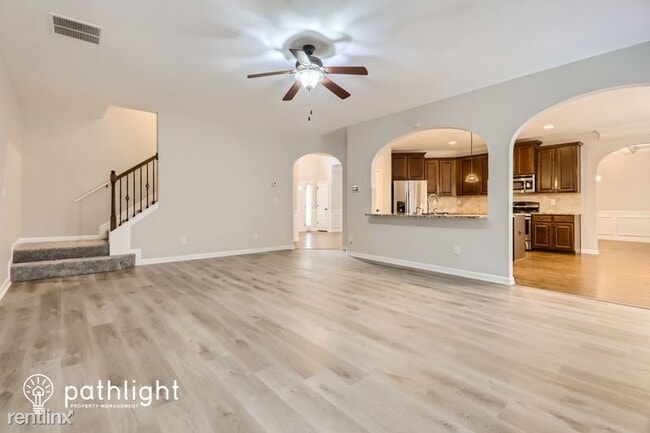 Building Photo - 4 br, 2.5 bath House - 581 Camano Way UNIT