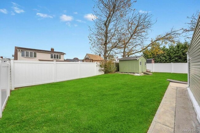 Foto del edificio - 7 Cinder Ln