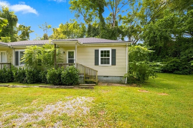 Building Photo - 1202 Cline Ave