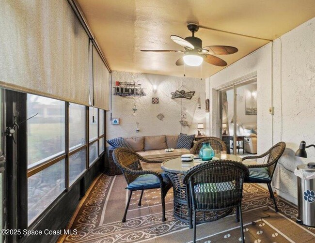 Building Photo - 2578 Demaret Dr