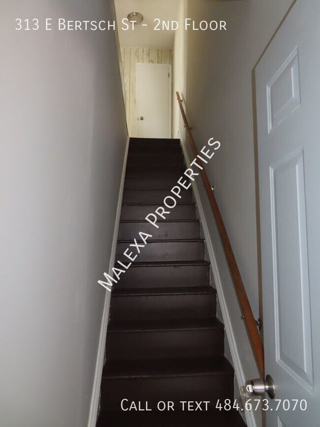 Foto del edificio - 313 E Bertsch St