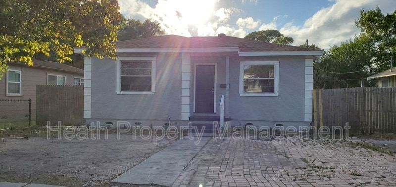 Photo - 1425 40th Street South