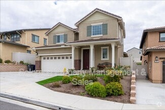Building Photo - 411 Calabrese St