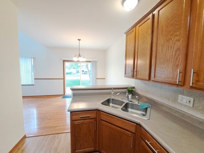 Building Photo - 325 N Patriot Dr
