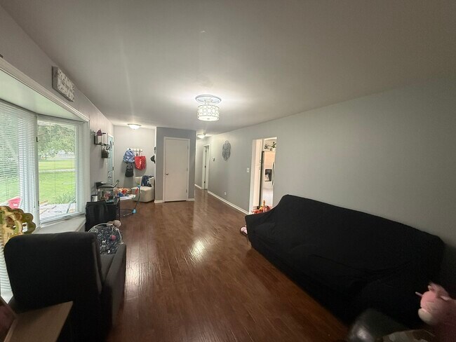 Foto del edificio - 122 Gall Ln