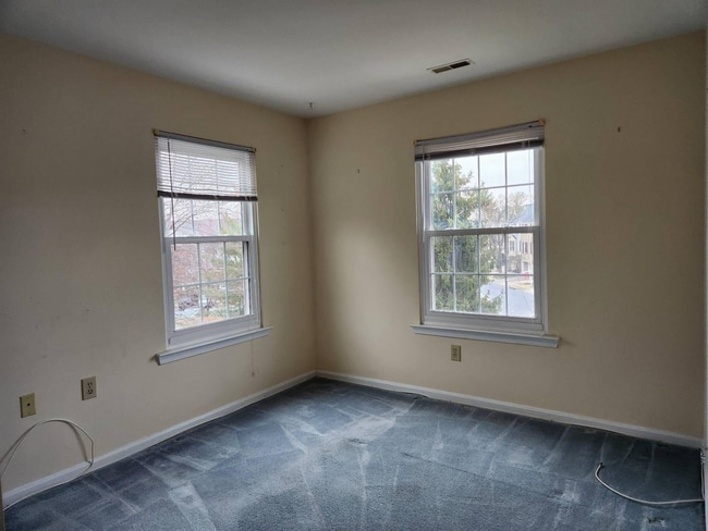 Foto del edificio - END Unit 3 LEVEL TH -- 3 bedrooms, 2.5 Bat...