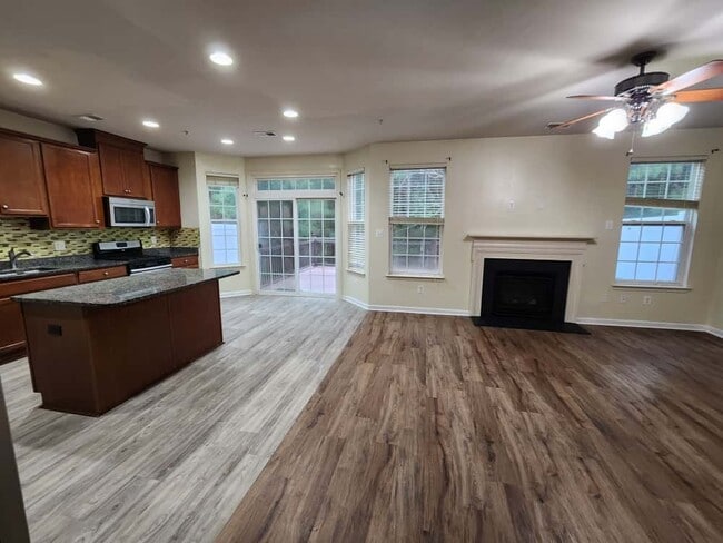Building Photo - 44179 Beaver Creek Dr