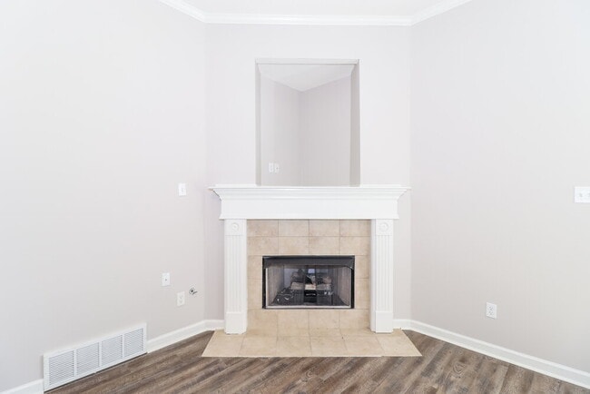 Building Photo - 10088 Cross Valley Dr