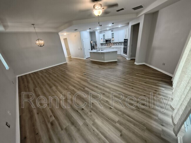 Foto del edificio - 3287 Macintosh Rd