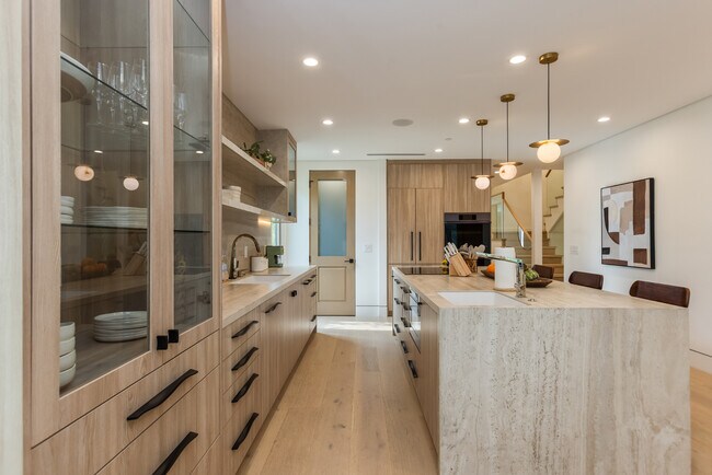 Cocina - 1161 Stearns Dr