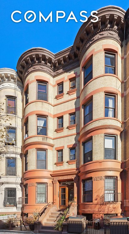 Building Photo - 709 Carroll St