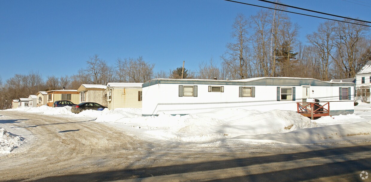 Building Photo - 54-62 Fairfield St