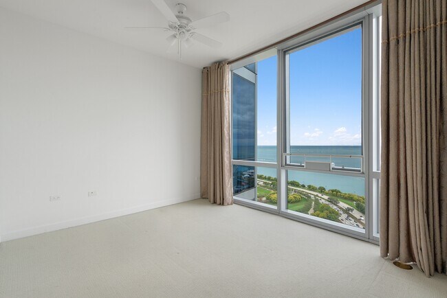 Foto del edificio - 1211 S Prairie Ave