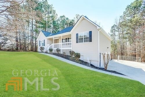 Building Photo - 82 Crystal Creek Ln