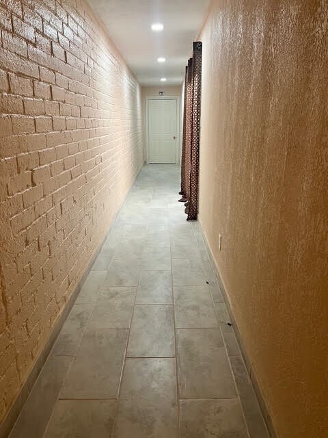 Foto del edificio - 7847 Creekbend Dr