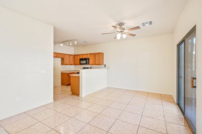 Foto del edificio - 8254 W Kerr St