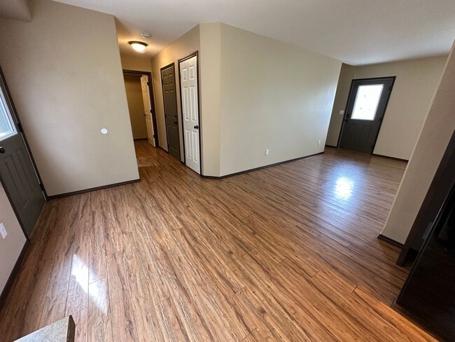 Foto del edificio - 2100 N Chestnut St