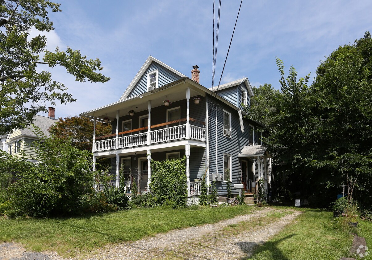 Building Photo - 160 Hoffman St