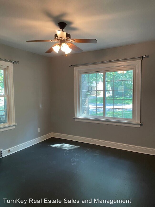 Foto del edificio - 4 br, 3 bath House - 1515 E Stanford
