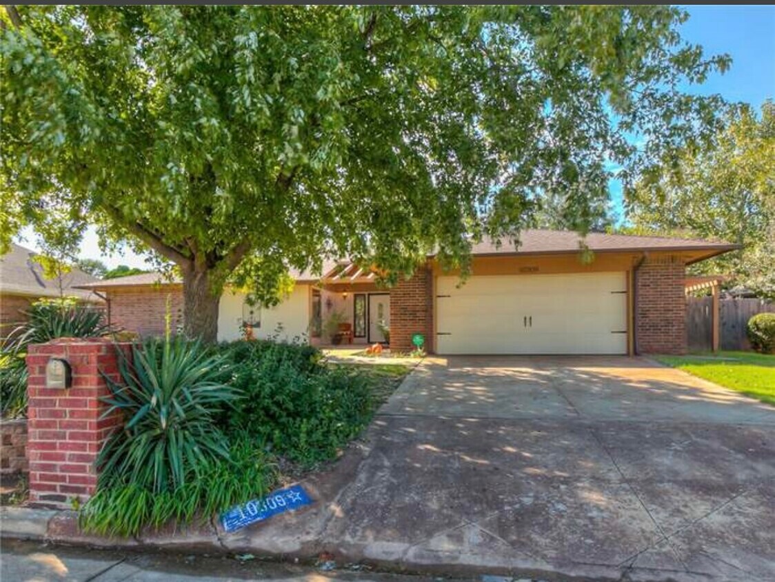 10309 Harvest Moon Ave, Oklahoma City, OK 73162 House Rental in