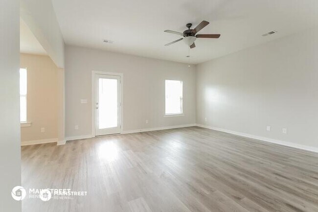 Building Photo - 63 Carriage House Rd SW, Bessemer, AL 35022