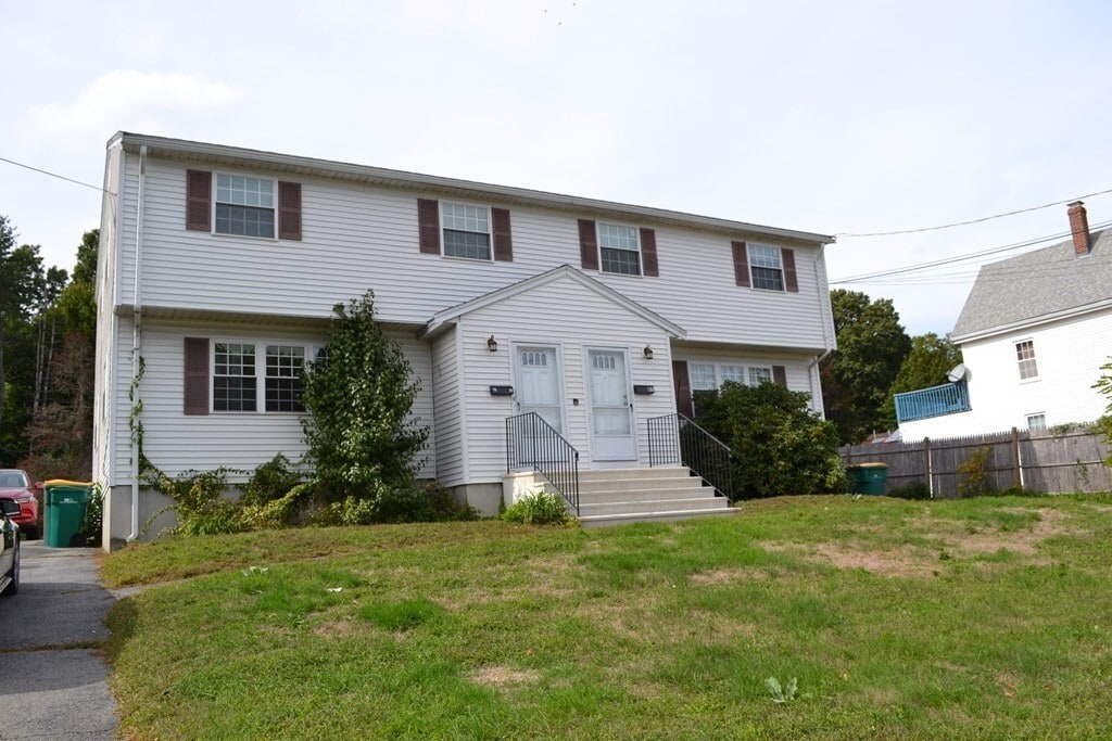 87 Washington St, Norwood, MA 02062 Townhome Rentals in Norwood MA