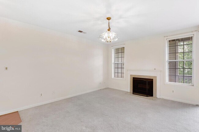 Foto del edificio - 7044 Ellingham Cir