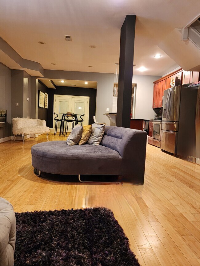 Foto del edificio - 4911 9th St NW