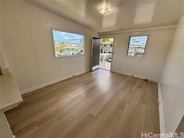 Building Photo - 141 Kihapai St