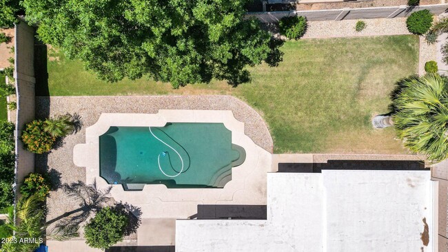 Foto del edificio - 8108 E Del Joya Dr