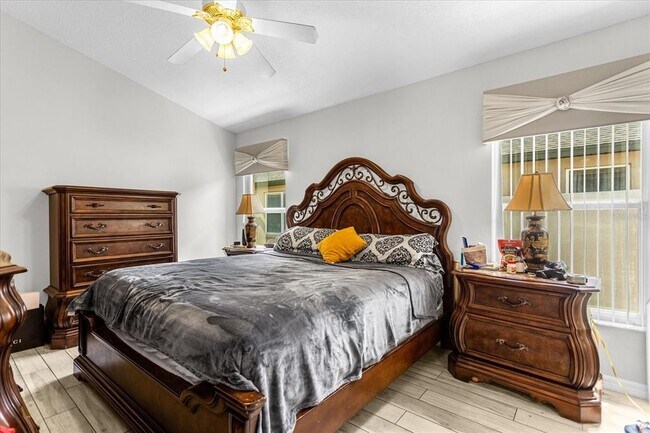 Foto del edificio - 2697 Autumn Creek Cir