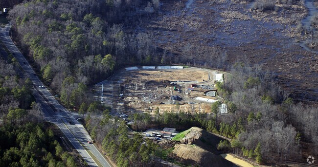 Aerial Photo - Tuckahoe Pines