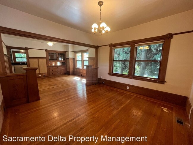 Building Photo - 2 br, 1 bath House - 219 24th Street