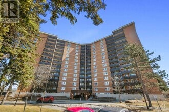 Building Photo - 2020-2020 Jasmine Crescent