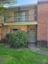 Building Photo - 7021 Chasewood Dr