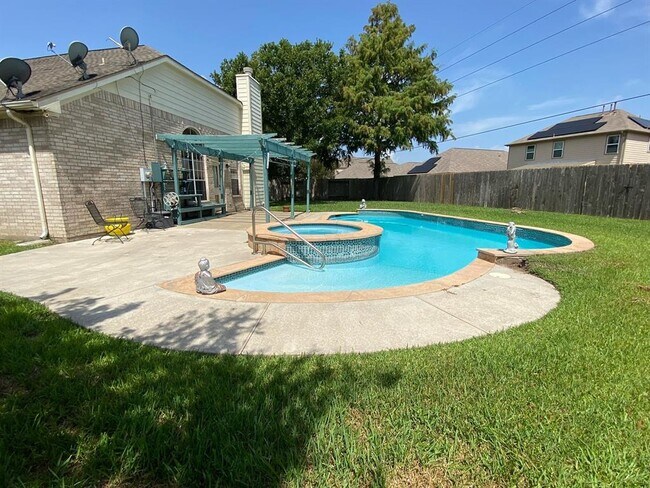Foto del edificio - 20002 Crossvine Trail Ln