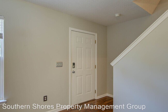 Building Photo - 3 br, 2.5 bath House - 104 Bainsbury Ln.