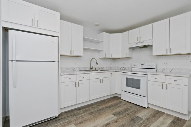 Interior Photo - 6301 S Keeler Ave Chicago IL